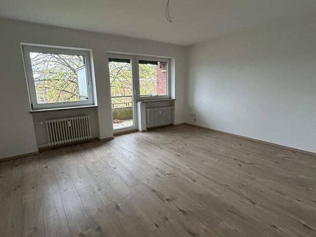 Wohnung zur Miete 549 € 4 Zimmer 80,4 m² 2. Geschoss Weidenstraße 21 Aldenburg Wilhelmshaven 26389