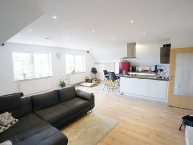 Wohnung zur Miete 630 € 2 Zimmer 90 m² 2. Geschoss frei ab sofort Wohlbach Ahorn 96482
