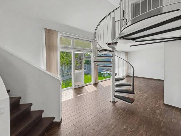 Einfamilienhaus zum Kauf 849.000 € 7 Zimmer 202,7 m² 722 m² Grundstück Bischofsheim 65474
