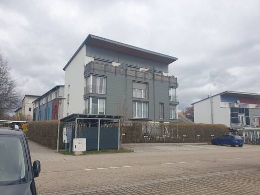 WG-Zimmer zur Miete 850 € 4 Zimmer 89,6 m² Geschoss 1/3 frei ab 01.07.2026 Lindenallee 2 Hilpoltstein 91161