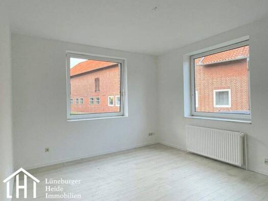 Wohnung zur Miete 450 € 2 Zimmer 49 m² frei ab sofort Salzwedeler Str. 53 Groß Liedern Uelzen / Groß Liedern 29525