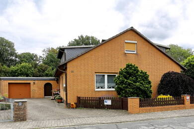 Einfamilienhaus zum Kauf 489.000 € 7 Zimmer 222,4 m² 1.856 m² Grundstück frei ab sofort Velpke Velpke 38458