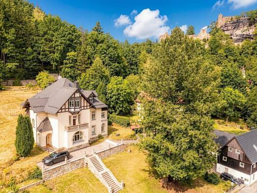 Villa zum Kauf 1.390.000 € 10 Zimmer 500 m² 3.230 m² Grundstück Kurort Oybin Oybin 02797