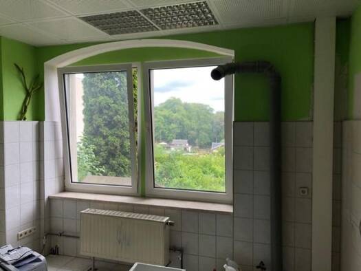 Büro zur Miete 225 € 3 Zimmer Reusaer Straße 83 Reusa Plauen 08529