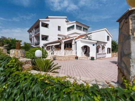 Haus zum Kauf 990.000 € 18 Zimmer 479 m² Marina