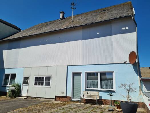 Einfamilienhaus zum Kauf 19.000 € 5 Zimmer 143 m² 3.324 m² Grundstück Hasselbach 56288