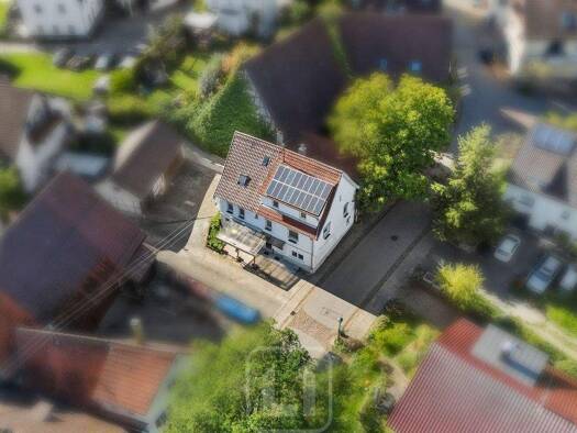Haus zum Kauf 299.000 € 9 Zimmer 182 m² 189 m² Grundstück Ostelsheim 75395