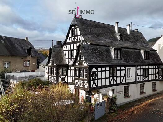 Einfamilienhaus zum Kauf 795.000 € 9 Zimmer 331 m² 2.070 m² Grundstück Kröv Kröv 54536