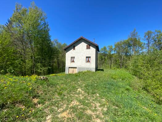 Wohnung zum Kauf 55.000 € 5 Zimmer 80 m² 1. Geschoss frei ab sofort Martina Olba Savone 17048