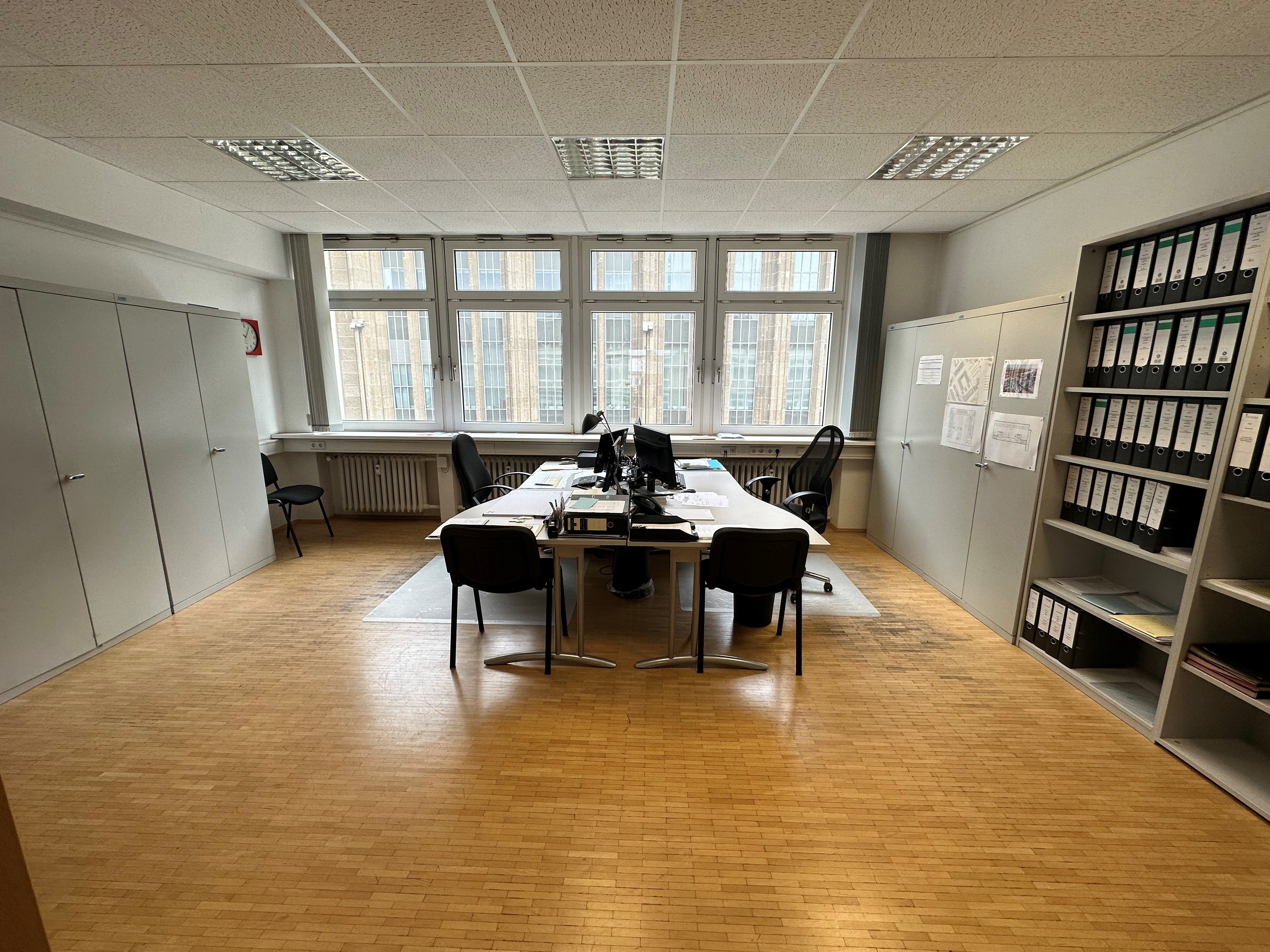 Büro-/Praxisfläche zur Miete 640 € 77 m²<br/>Bürofläche Obernstraße 26 Altstadt Bremen 28195