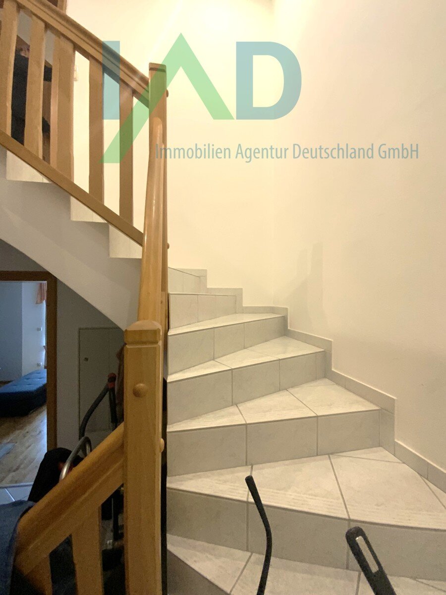 Doppelhaushälfte zum Kauf 399.000 € 6 Zimmer 195 m²<br/>Wohnfläche 373 m²<br/>Grundstück ab sofort<br/>Verfügbarkeit Kößlarn Kößlarn 94149