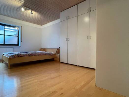 Wohnung zur Miete 550 € 2 Zimmer 50 m² frei ab sofort Unterasbach Oberasbach 90522