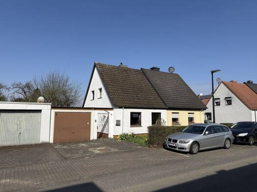 Doppelhaushälfte zum Kauf 359.000 € 4 Zimmer 90 m² 524 m² Grundstück Heiligkreuz Trier-Heiligkreuz 54295