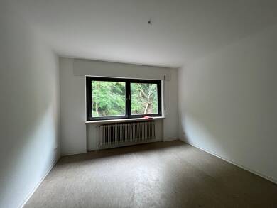 Studio zur Miete 250 € 1 Zimmer 25 m² 2. Geschoss frei ab 01.06.2025 Trillerweg 3 Schloßplatz Saarbrücken 66117
