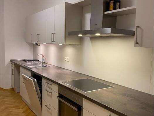 Wohnung zur Miete 810 € 3 Zimmer 107,3 m² 2. Geschoss frei ab sofort Max-Reger-Straße 7 Weiden Weiden in der Oberpfalz 92637