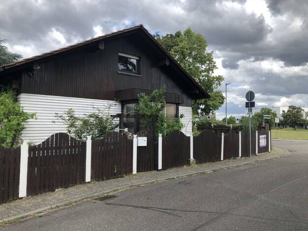 Einfamilienhaus zum Kauf provisionsfrei 669.000 € 7 Zimmer 190 m² 623 m² Grundstück Ketsch 68775
