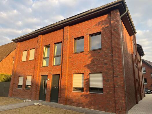 Wohnung zur Miete 1.250 € 4 Zimmer 100 m² frei ab sofort Ahaus Ahaus 48683