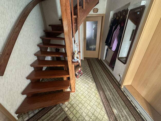 Einfamilienhaus zum Kauf 399.000 € 10 Zimmer 228 m² 3.013 m² Grundstück Unterreichenbach Birstein 63633