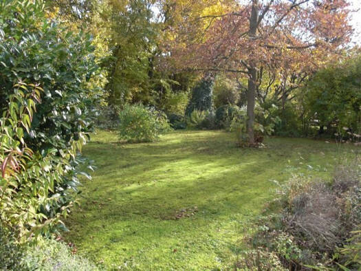 Einfamilienhaus zum Kauf 898.000 € 11 Zimmer 300 m² 1.500 m² Grundstück Roßtal 90574