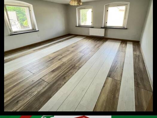 Wohnung zur Miete 410 € 3 Zimmer 73,5 m² 1. Geschoss frei ab 01.10.2025 Mittweida 09648