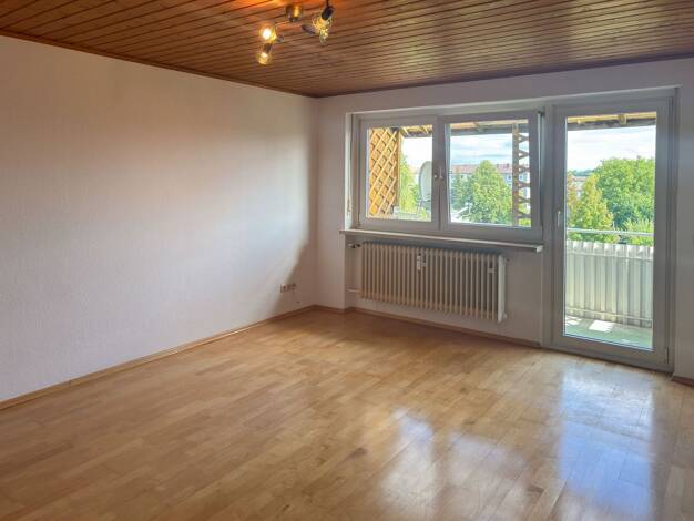 Wohnung zur Miete 570 € 2 Zimmer 53,8 m² 3. Geschoss frei ab 01.10.2026 Burghausen Burghausen 84489