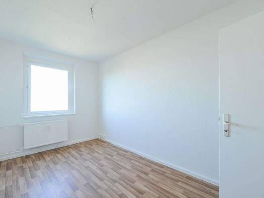 Studio zur Miete 300 € 1 Zimmer 39,5 m² 1. Geschoss Grashalmstraße 9 Heide Nord Halle 06120