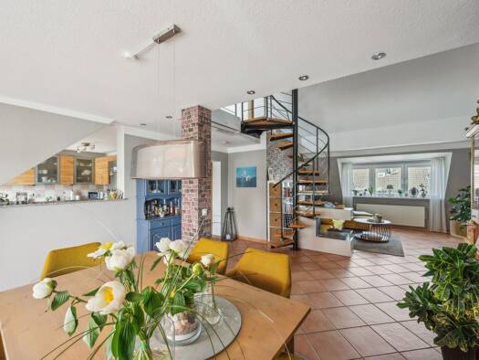 Wohnung zum Kauf 235.000 € 2 Zimmer 108 m² Barmen Wuppertal 42281