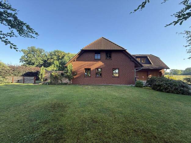 Einfamilienhaus zum Kauf provisionsfrei 450.000 € 5 Zimmer 200 m² 2.000 m² Grundstück Quadendambeck Apenburg-Winterfeld 38486