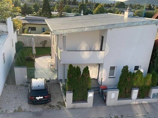 Haus zum Kauf 849.000 € 6 Zimmer 180 m² 345 m² Grundstück Baden 2500