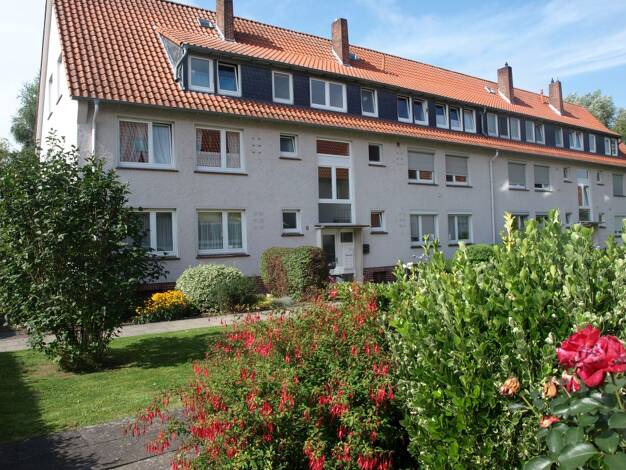 Wohnung zum Kauf 99.000 € 3 Zimmer 75 m² 1. Geschoss frei ab 31.10.2026 Brake Brake 26919