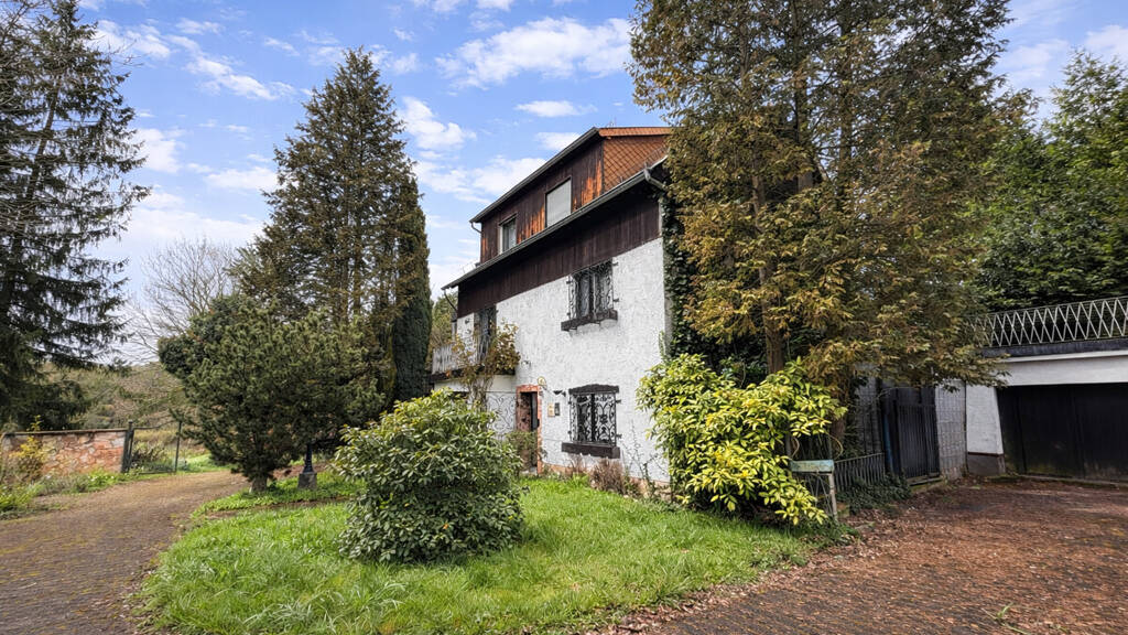 Einfamilienhaus zum Kauf 397.000 € 10 Zimmer 242 m² 10.763 m² Grundstück Hangard Neunkirchen/Saar 66540