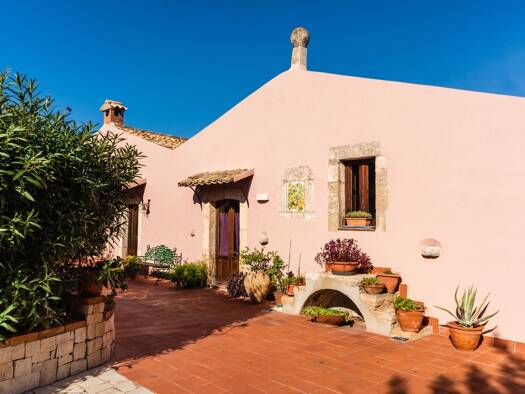 Haus zum Kauf 400.000 € 7 Zimmer 130 m² 800 m² Grundstück Via Fedro 1 Augusta 96011