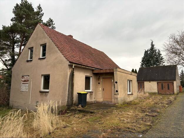 Einfamilienhaus zum Kauf 61.000 € 4 Zimmer 106 m² 1.061 m² Grundstück Schönau-Berzdorf Schönau-Berzdorf auf dem Eigen 02899
