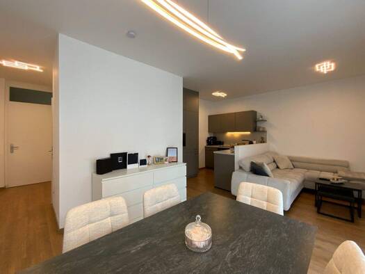 Wohnung zur Miete 864 € 2 Zimmer 53,6 m² 1. Geschoss frei ab sofort Lindenstraße 1 Wattens 6112