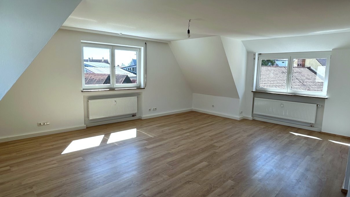 Wohnung zur Miete 830 € 2 Zimmer 83 m²<br/>Wohnfläche Memmingen Memmingen 87700