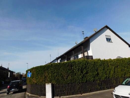 Doppelhaushälfte zum Kauf 529.000 € 5 Zimmer 151 m² 440 m² Grundstück frei ab 01.04.2026 Kleinaitingen 86507