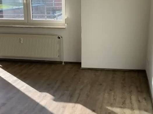 Wohnung zur Miete 594 € 2,5 Zimmer 72 m² Geschoss 1/3 frei ab 01.11.2026 Itzehoe 25524