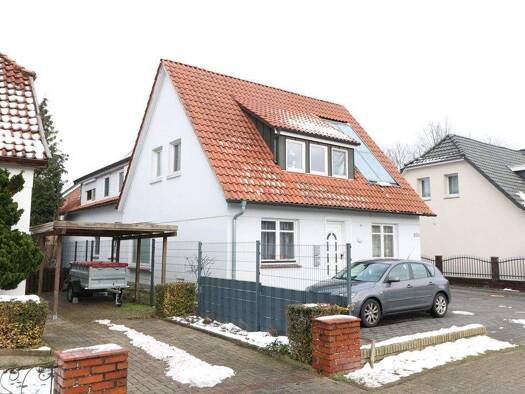 Haus zum Kauf 510.000 € 9 Zimmer 211 m² 417 m² Grundstück Cloppenburg 49661
