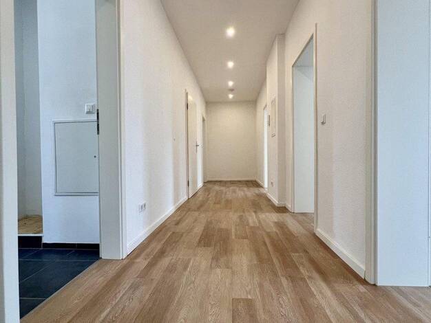Wohnung zur Miete 1.200 € 4 Zimmer 106 m² 1. Geschoss frei ab sofort Stötteritzer Landstraße 30 Holzhausen Leipzig 04288