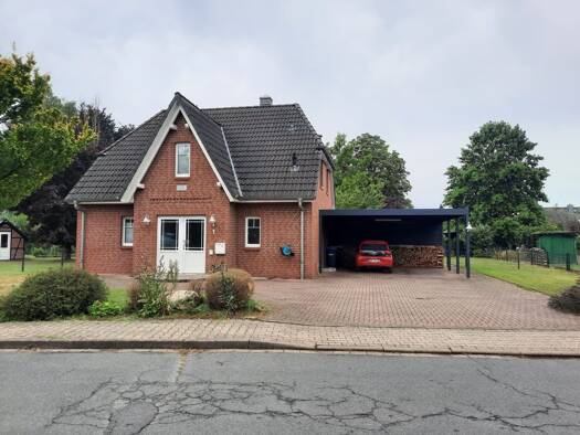 Einfamilienhaus zur Miete 1.120 € 4 Zimmer 130 m² 1.246 m² Grundstück Dahlenburg 21368