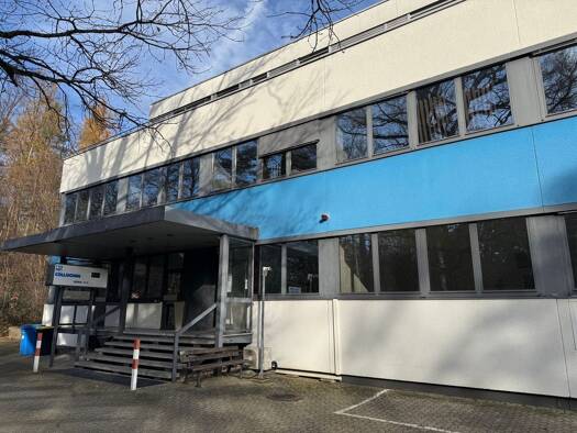 Büro zur Miete provisionsfrei 5.794 € 11 Zimmer 598 m² Bürofläche Altenfurt Nürnberg 90475