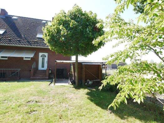 Doppelhaushälfte zum Kauf provisionsfrei 295.000 € 3,5 Zimmer 80 m² 307 m² Grundstück frei ab 01.10.2026 Horst 25358