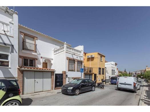 Reihenhaus zum Kauf 295.000 € 5 Zimmer 134 m² Huétor Vega 18198