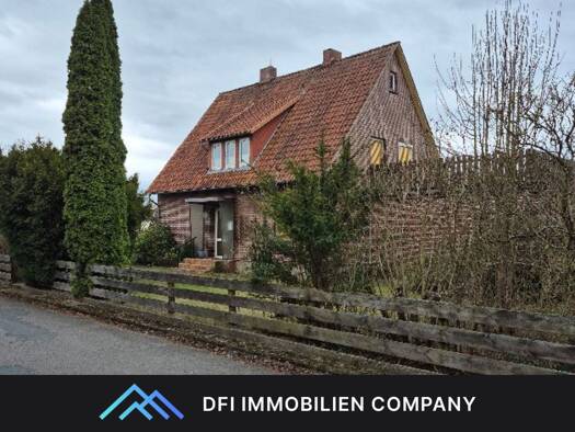 Einfamilienhaus zum Kauf 135.000 € 9 Zimmer 187 m² 1.216 m² Grundstück frei ab sofort Suderburg Suderburg 29556