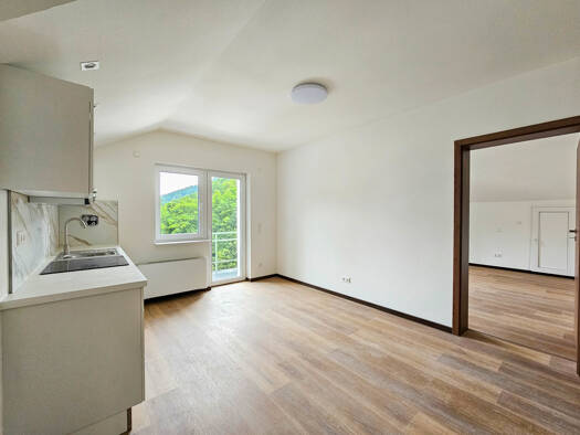 Wohnung zum Kauf provisionsfrei 218.000 € 2 Zimmer 50,4 m² 3. Geschoss frei ab sofort Bad Herrenalb Bad Herrenalb / Unteres Gaistal 76332