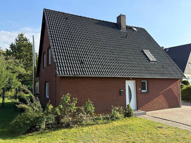 Einfamilienhaus zum Kauf provisionsfrei 559.000 € 5 Zimmer 141 m² 791 m² Grundstück Voßmoor 47 Moorrege 25436