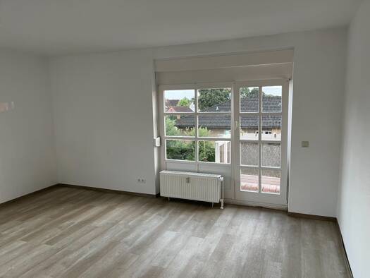 Wohnung zur Miete 737 € 3 Zimmer 92,1 m² 2. Geschoss Mühlenweg 37 A Heidmühle Schortens 26419