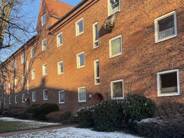 Wohnung zur Miete 555 € 2,5 Zimmer 58,8 m² 2. Geschoss frei ab 12.01.2026 Ascheberger Straße 10 Gaarden-Süd Kiel 24143