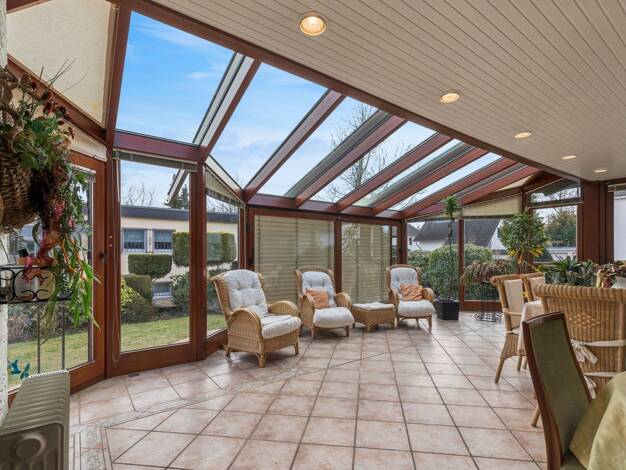 Einfamilienhaus zum Kauf 649.000 € 7 Zimmer 165 m² 821 m² Grundstück Niederholtorf Bonn 53229