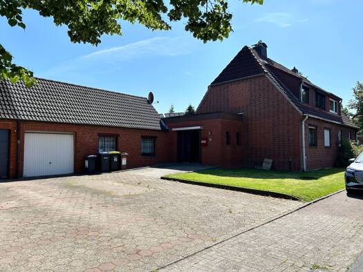 Doppelhaushälfte zum Kauf provisionsfrei 229.000 € 6 Zimmer 131 m² 700 m² Grundstück frei ab sofort Voslapp Wilhelmshaven 26388
